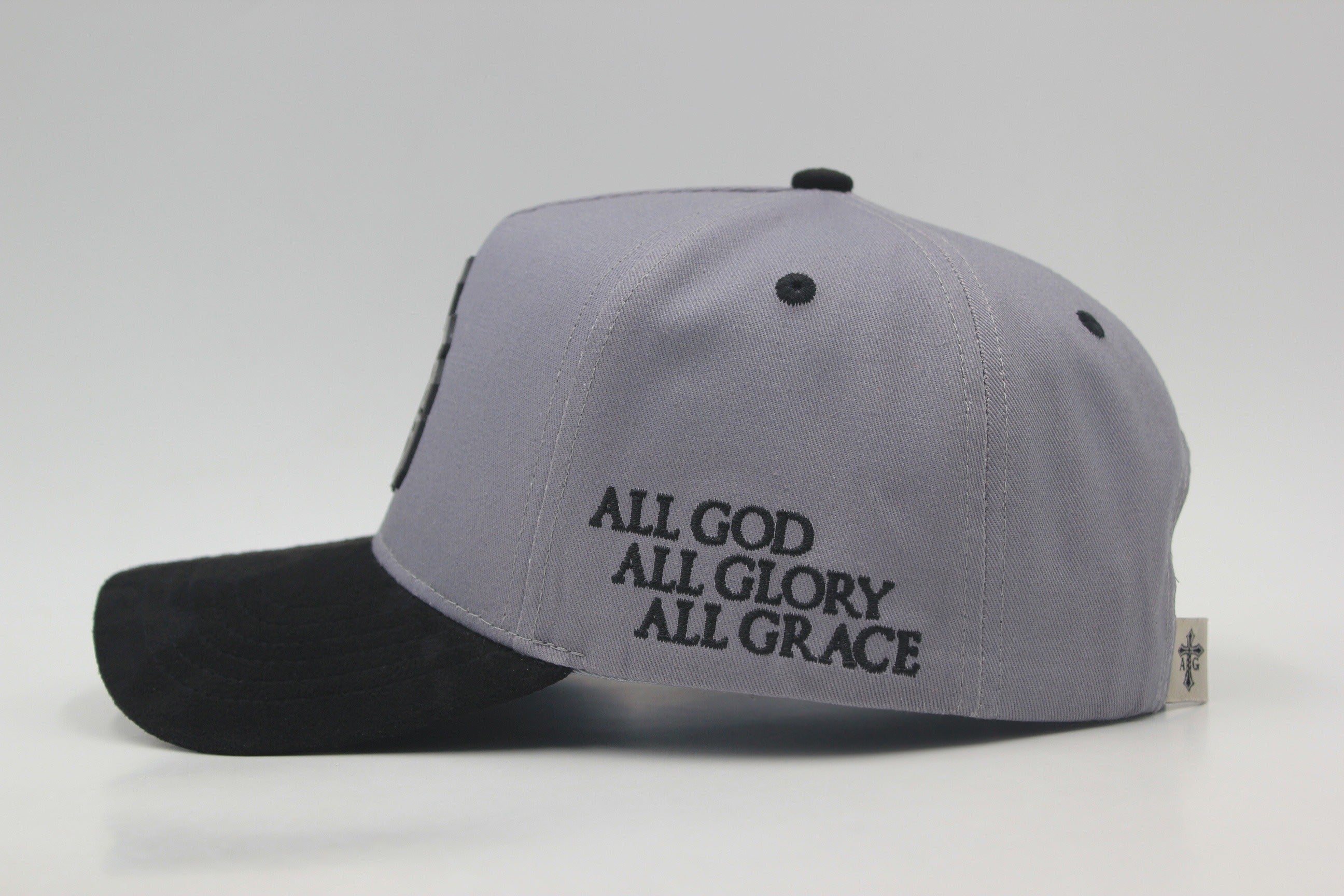 AG Crown – All God. All Glory. All Grace