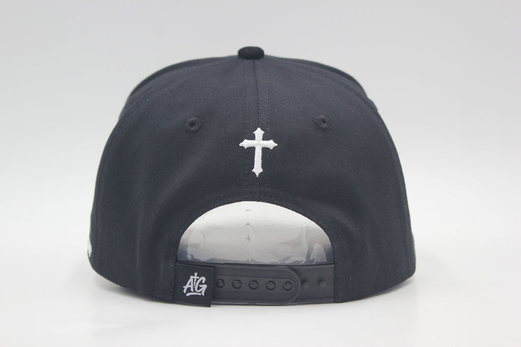 AG Crown – “All God. All Glory. All Grace.”